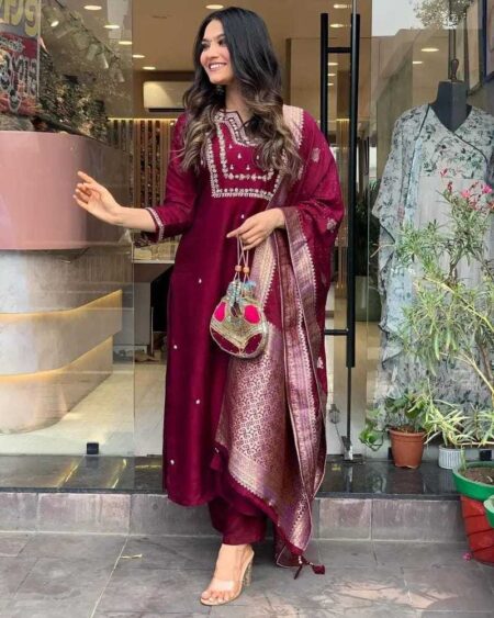 Women's Viscose Silk Heavy Embroidered Straight Kurta With Trouser & Banarasi Jacquard Dupatta Set